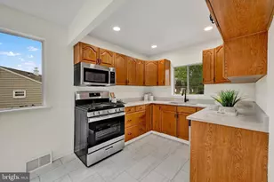 304 Lionsheart Glen, Glen Burnie, MD 21061 - Photo 5