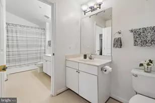 2015 Gov Thomas Bladen Way, Annapolis, MD 21401 - Photo 27