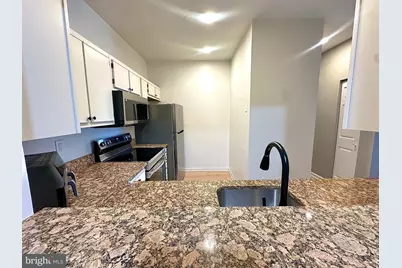 601 Forest Walk Lane #103, Odenton, MD 21113 - Photo 9