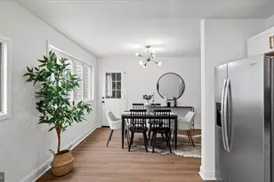 7956 Oakwood Rd, Glen Burnie, MD 21061 - Photo 15