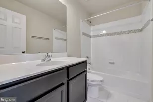 7503 Resch Loop, Glen Burnie, MD 21061 - Photo 25