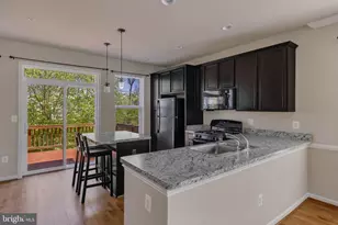 7503 Resch Loop, Glen Burnie, MD 21061 - Photo 9