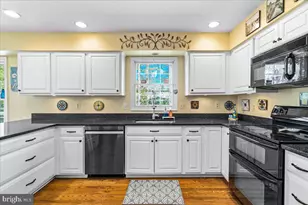 510 Fox Den Ln, Millersville, MD 21108 - Photo 17