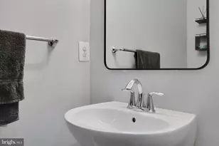 7524 Briargrove Lane, Glen Burnie, MD 21060 - Photo 27