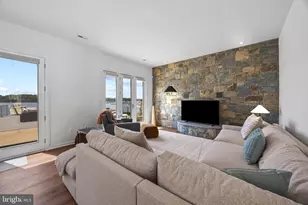 31 Shadow Point Ct, Edgewater, MD 21037 - Photo 9