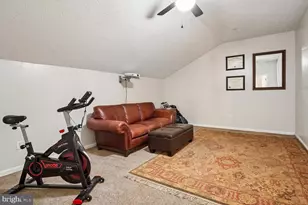2400 Chestnut Terrace Ct, Odenton, MD 21113 - Photo 13