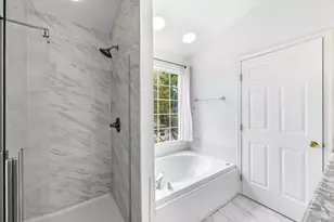 210 Eisenhower Ct, Odenton, MD 21113 - Photo 17