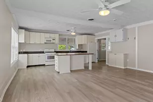 1413 Central Ave E, Edgewater, MD 21037 - Photo 11