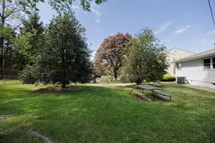 819 Bentwillow Dr, Glen Burnie, MD 21061 - Photo 25