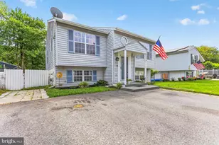 1105 Hotel Dr, Pasadena, MD 21122 - Photo 27