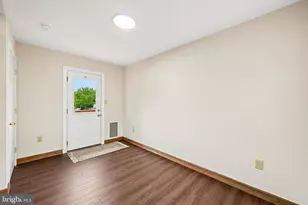 1710 Pleasantville Dr, Glen Burnie, MD 21061 - Photo 17