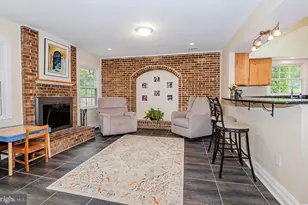1855 Crofton Pkwy, Crofton, MD 21114 - Photo 9