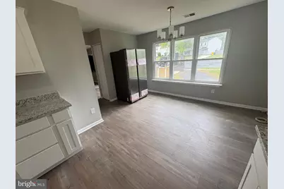7796 Fox Court, Pasadena, MD 21122 - Photo 5