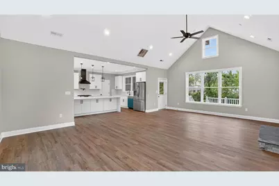 2001 Poplar Ridge Road, Pasadena, MD 21122 - Photo 15