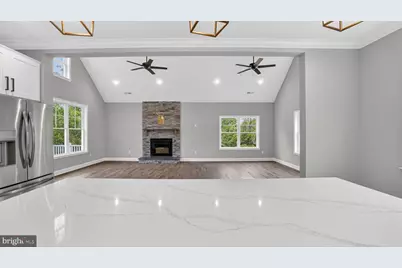 2001 Poplar Ridge Road, Pasadena, MD 21122 - Photo 11