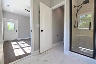 2001 Poplar Ridge Rd, Pasadena, MD 21122 - Photo 23