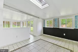 209 New York Ave, Pasadena, MD 21122 - Photo 37
