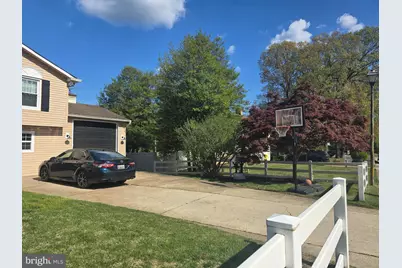 209 New York Avenue, Pasadena, MD 21122 - Photo 3