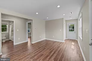 14 Montrose Rd, Pasadena, MD 21122 - Photo 13