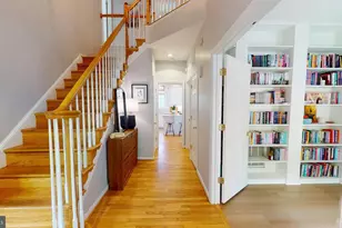 8314 Hope Point Ct, Millersville, MD 21108 - Photo 9