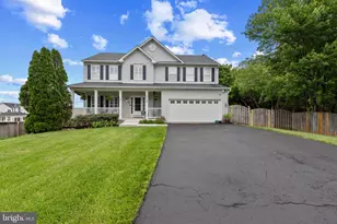 2129 Red Leaf Ct, Gambrills, MD 21054 - Photo 1