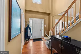 2129 Red Leaf Ct, Gambrills, MD 21054 - Photo 7