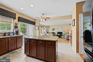 2129 Red Leaf Ct, Gambrills, MD 21054 - Photo 17
