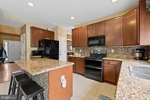 2129 Red Leaf Ct, Gambrills, MD 21054 - Photo 15