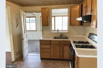 727 Delmar Avenue, Glen Burnie, MD 21061 - Photo 7