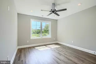 1106 Marley Creek Dr, Glen Burnie, MD 21060 - Photo 29