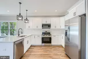 1106 Marley Creek Dr, Glen Burnie, MD 21060 - Photo 19