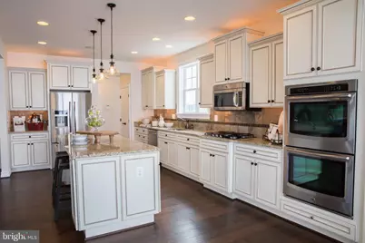 8046 Forest Glen Drive, Pasadena, MD 21122 - Photo 7