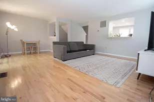 2526 Log Mill Ct, Crofton, MD 21114 - Photo 7