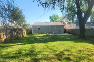 116 Cedar Hill Rd, Brooklyn Park, MD 21225 - Photo 3