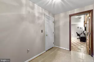 8057 Mayer Ave, Pasadena, MD 21122 - Photo 19