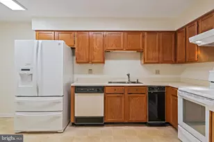 2900 Shipmaster Way, Annapolis, MD 21401 - Photo 3