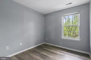 319 Rock Springs Ct, Pasadena, MD 21122 - Photo 17