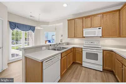 712 Emerald Way #3, Odenton, MD 21113 - Photo 7