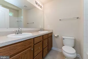 7706 Timbercross Ln, Glen Burnie, MD 21060 - Photo 11