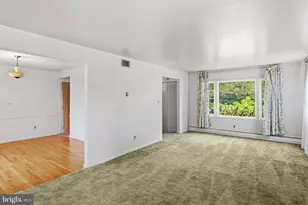 536 Williamsburg Ln, Odenton, MD 21113 - Photo 7