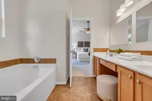 8121 Sagamore Way, Pasadena, MD 21122 - Photo 27