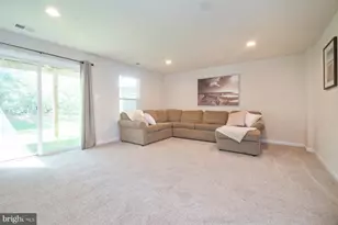 7676 Timbercross Ln, Glen Burnie, MD 21060 - Photo 21