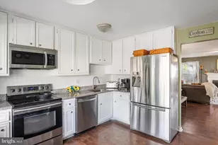 1476 Lowell, Crofton, MD 21114 - Photo 5