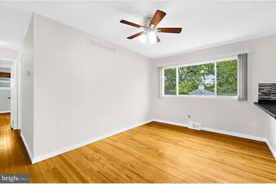7969 Crownsway, Glen Burnie, MD 21061 - Photo 11