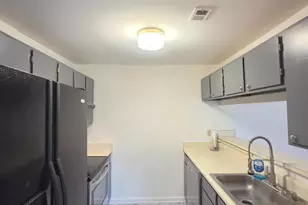 6604 Rapid Water Way, Glen Burnie, MD 21060 - Photo 13