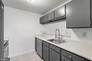 6604 Rapid Water Way, Glen Burnie, MD 21060 - Photo 9