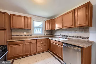 5200 6th Street, Baltimore, MD 21225 - Photo 9