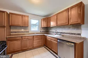 5200 6th St, Baltimore, MD 21225 - Photo 9