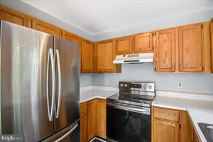 2207 Commissary Cir, Odenton, MD 21113 - Photo 9
