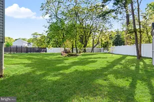 208 Long Hill Ct, Pasadena, MD 21122 - Photo 21